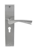 Deurklink Quadro massief op langschild PC55