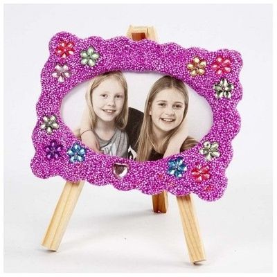 DIY fotolijstje knutselen met paarse klei