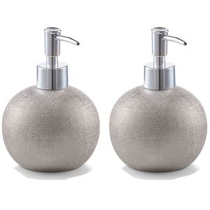 Set van 2x Zeeppompje/dispenser keramiek - zilver glitter - 10 x 14 cm