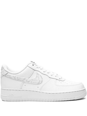 Nike baskets Air Force 1 'White Paisley' - Blanc