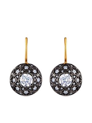 FRED LEIGHTON boucles d'oreilles en or 18ct ornées de diamants
