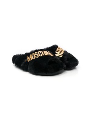 Moschino Kids sandales en fourrure artificielle - Noir