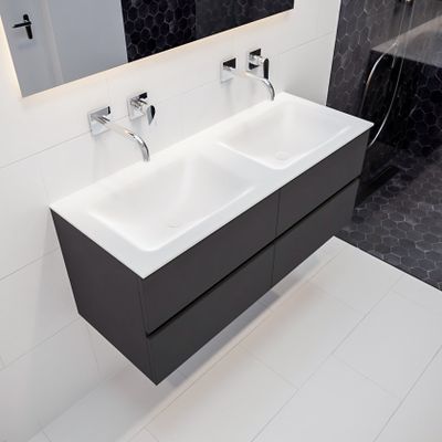 Mondiaz Vica Cloud badmeubel antraciet mat 120 cm 4 lades solid surface dubbele spoelbak zonder kraangat