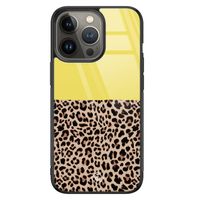 iPhone 13 Pro glazen hardcase - Luipaard geel