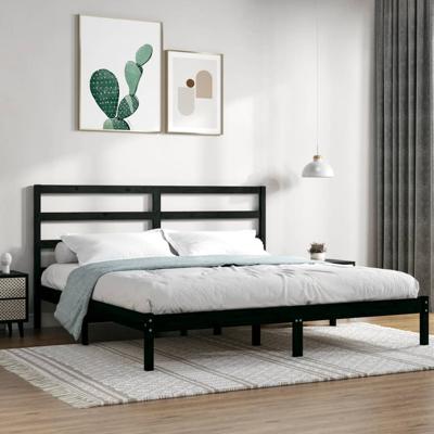 Bedframe massief grenenhout zwart 200x200 cm