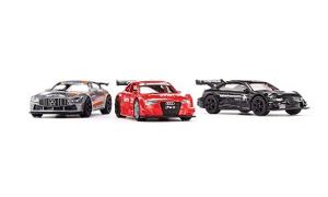 Siku cadeauset Race Mercedes-AMG GT4 Audi RS 5 Racing en BMW M4 incl. 6 verkeerskegels speelgoedauto's metaal/kunststof multicolor met sportvelgen en achtervleugels