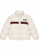 Gucci veste bomber matelassée à patch logo - Blanc