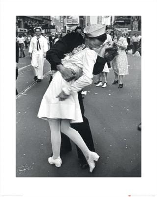 Kunstdruk Time Life War Time Kiss 40x50cm