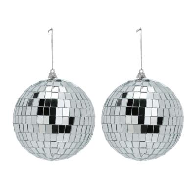 Disco kerstbal - 2x - zilver - D11 cm - glas/foam - discobal/discobol - kerstversiering