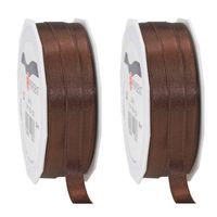 2x Luxe bruine satijnen lint rollen 1 cm x 25 meter cadeaulint verpakkingsmateriaal - Cadeaulinten