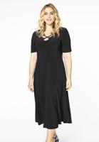 Yoek Midi jurk met bandjes | Zwart | Maat 58/60