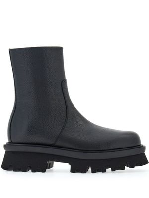Ferragamo bottines en cuir à bout rond - Noir