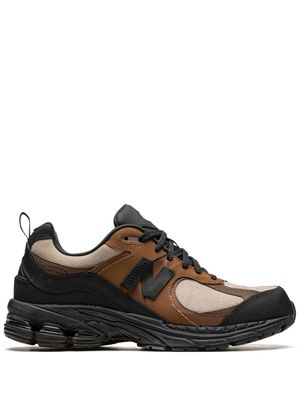 New Balance x The Basement baskets 2002R - Marron