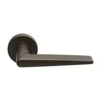 Formani | Deurkruk BASIC LBXXIH op ronde rozet | Brons
