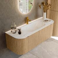 Badmeubel Mondiaz Kurve-Dlux | 130 cm | Meubelkleur Oak | Wastafelkleur Opalo | Solid surface | Midden spoelbak | 1 kraangat