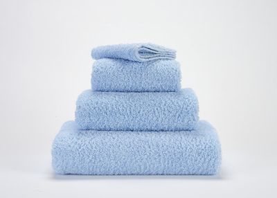 Abyss Abyss & Habidecor Super Pile Douchelaken 70x140 330 powderblue
