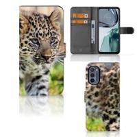 Motorola Moto G62 5G | Telefoonhoesje | Met pasjeshouder | Baby Luipaard
