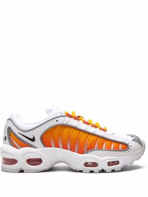 Nike baskets Tailwind IV - Blanc