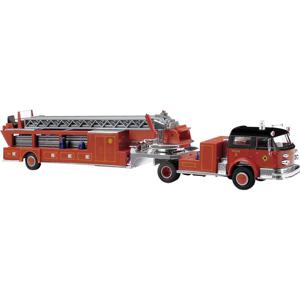 Busch 46019 H0 Hulpdienstvoertuig ALF LaFrance ladderwagen brandweer gesloten
