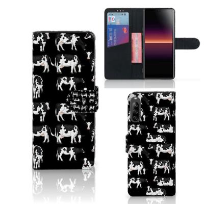 Sony Xperia L4 | Telefoonhoesje | Met pasjeshouder | Koetjes