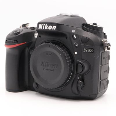 Nikon D7100 body occasion