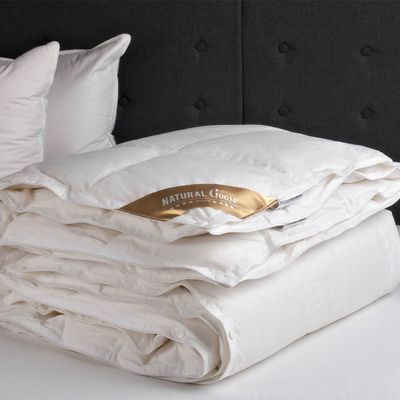 Dekbed 100% Ganzendons 4Seizoenen - 4 seizoenen - 240x200 cm (Lits-Jumeaux) - Natural Goose - 600+400 gram - Dekbed-Discounter.nl