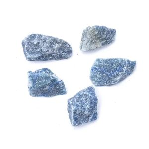 Ruwe Edelstenen Blauwe Kwarts Ca. 700 - 900 gram