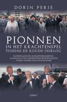 Pionnen in het krachtenspel tijdens de Koude Oorlog (Paperback)