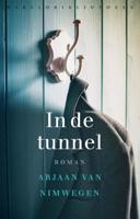 In de tunnel (Paperback)