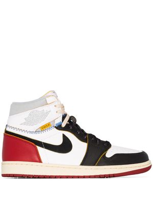 Jordan baskets Air Jordan1 Retro union - black toe - Blanc