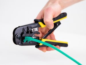 DeLOCK Universal Crimpingtool with wire stripper 90505 krimptang