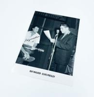 Elvis Presley & Ray Walker - Gesigneerde Studiofoto (28,5x20 cm) | Bennies Fifties
