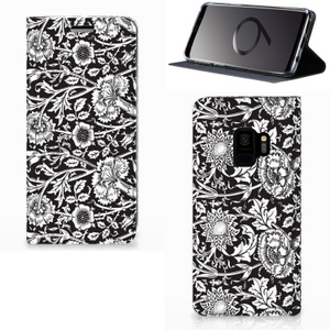 Samsung Galaxy S9 Smart Cover Black Flowers