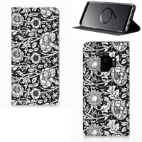 Samsung Galaxy S9 Smart Cover Black Flowers - thumbnail