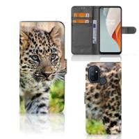 OnePlus Nord N100 | Telefoonhoesje | Met pasjeshouder | Baby Luipaard