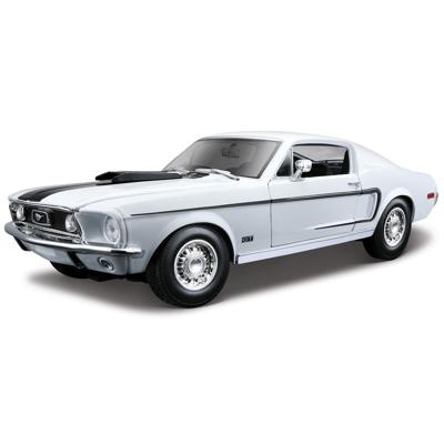 Bburago Modelauto Ford Mustang - GT Cobra 1968 - wit/ zwart - 24 cm - schaal 1:18 - speelgoedauto
