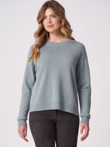 Basic trui met ronde hals en split op de rug