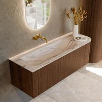 Badmeubel Mondiaz Kurve-Dlux | 135 cm | Meubelkleur Walnut | Wastafelkleur Nata | Solid surface | Wasbak linker zijde spoelbak | Zonder kraangat(en) Badmeubel Mondiaz Kurve-Dlux | 135 cm | Meubelkleur Walnut | Wastafelkleur Nata | Solid surface | Wasbak linker zijde spoelbak | Zonder kraangat(en)