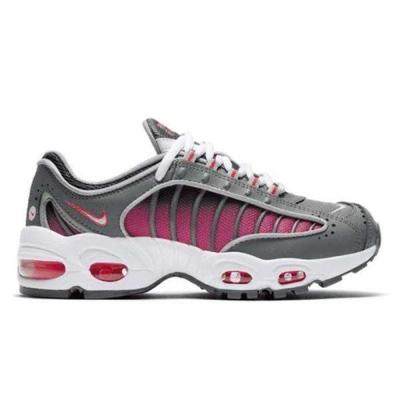 NIKE AIR MAX TAILWIND IV SNEAKERS