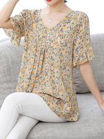 Women's Small Floral V Neck Daily Top