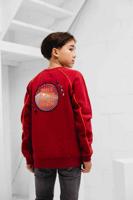 Touzani Matsuba Sweater Kids Rood - Maat 128 - Kleur: Rood | Soccerfanshop Touzani Matsuba Sweater Kids Rood - Maat 128 - Kleur: Rood | Soccerfanshop