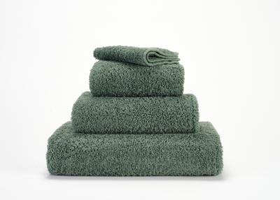 Abyss & Habidecor Super Pile 17 X 22 280 evergreen
