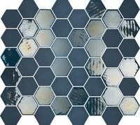 Tegelsample: The Mosaic Factory Valencia hexagon glasmozaïek tegels 28x33 blauw