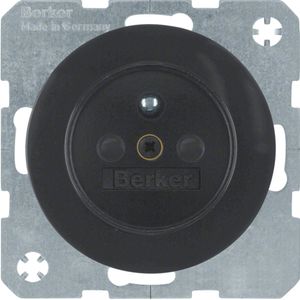 Berker wandcontactdoos penaarde kinderveilig R1-R3 zwart 6765762045