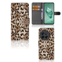 OnePlus 12 | Telefoonhoesje | Met pasjeshouder | Leopard