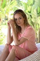 Minimalistische rode pyjama Ringella