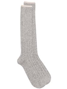 Brunello Cucinelli chaussettes en cachemire à bords contrastants - Gris