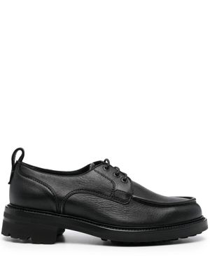 Brioni derbies en cuir à effet froissé - Noir