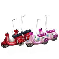 Kersthangers scooters - 4x st - roze en rood - 11,5 cm - glas - kerstornamenten