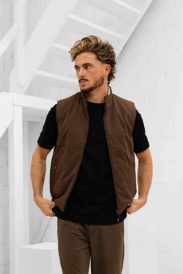 Cou7ure Essentials Reversible Reflection Bodywarmer Heren Bruin/Beige - Maat S - Kleur: BeigeBruin | Soccerfanshop Cou7ure Essentials Reversible Reflection Bodywarmer Heren Bruin/Beige - Maat S - Kleur: BeigeBruin | Soccerfanshop